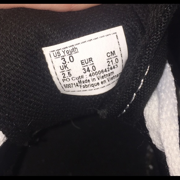 Black Vans Size 3 Youth - Picture 5 of 5